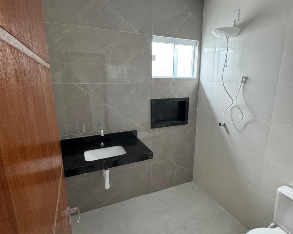 18222b2e-4894-4845-bec5-9ddb2572862e