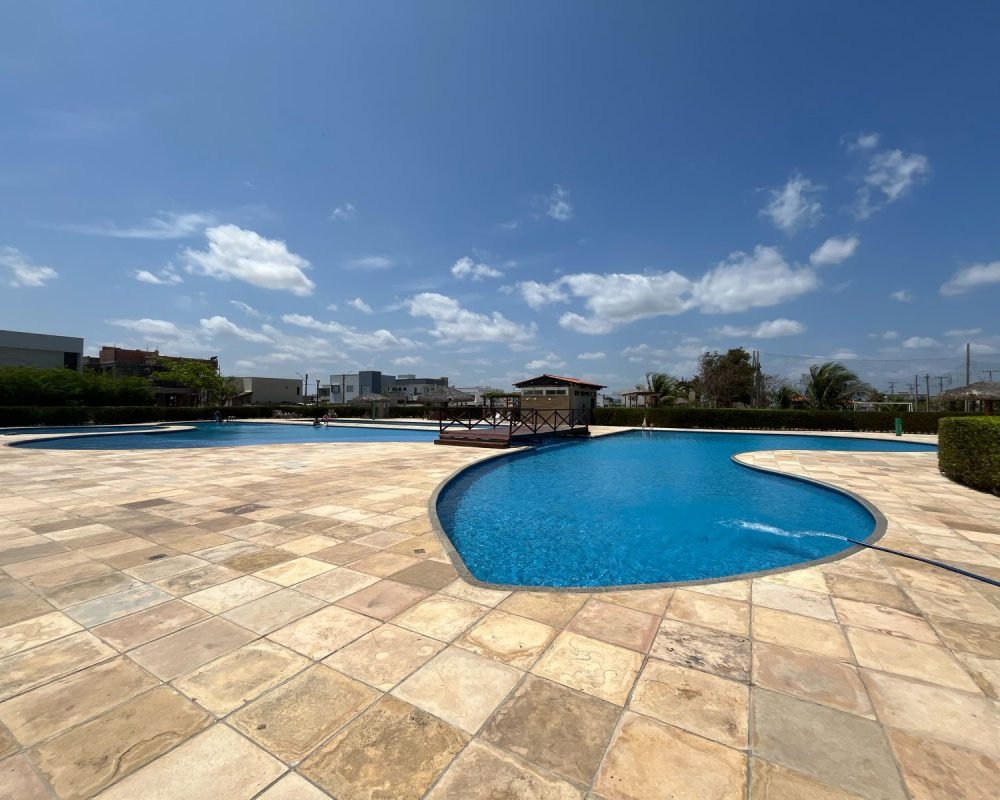 77f41b75-feb9-4756-b7a7-5a1ff345bc07