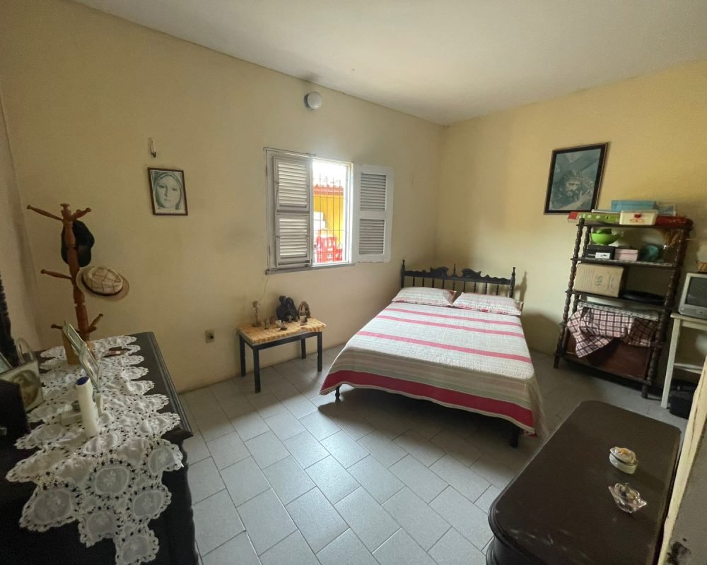 7b77c979-e085-442a-b468-0797bbce1371