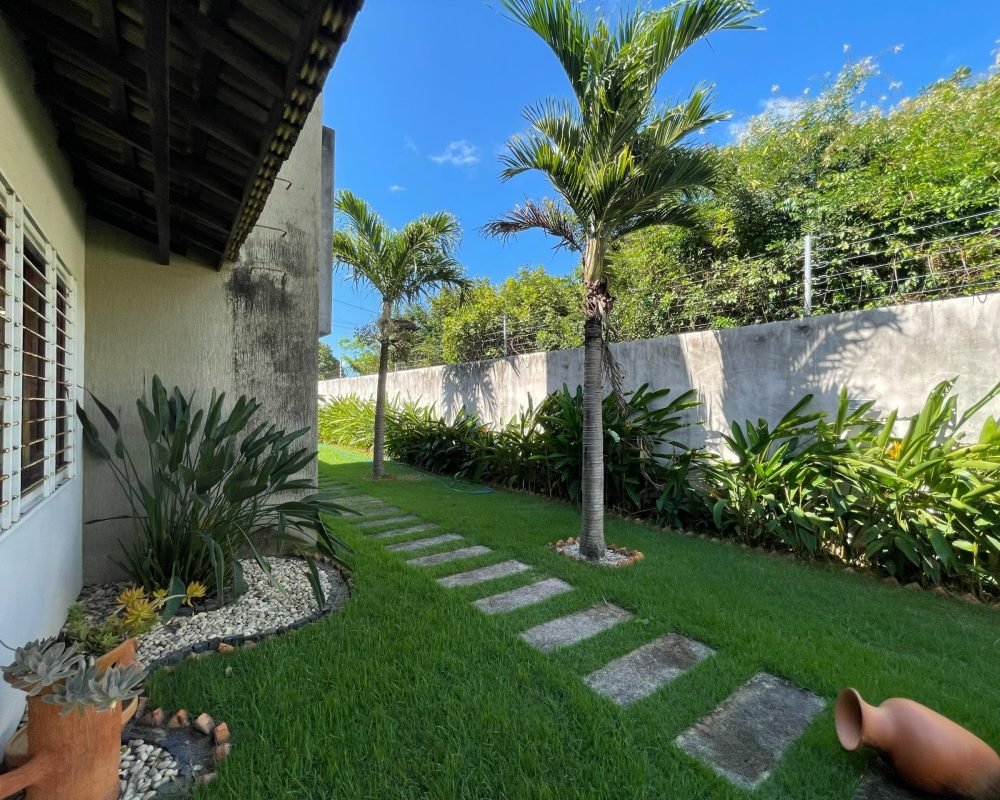 8ff86de5-4553-4739-a9a8-b1ac68364965