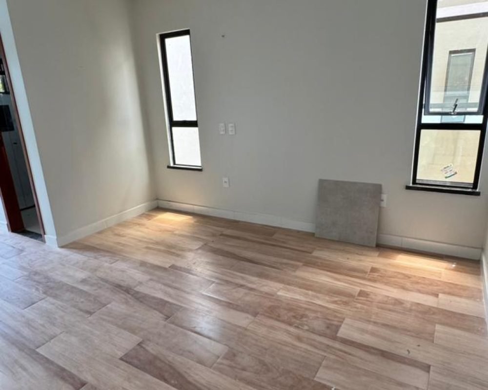 WhatsApp Image 2026-04-09 at 16.13.14 (1)