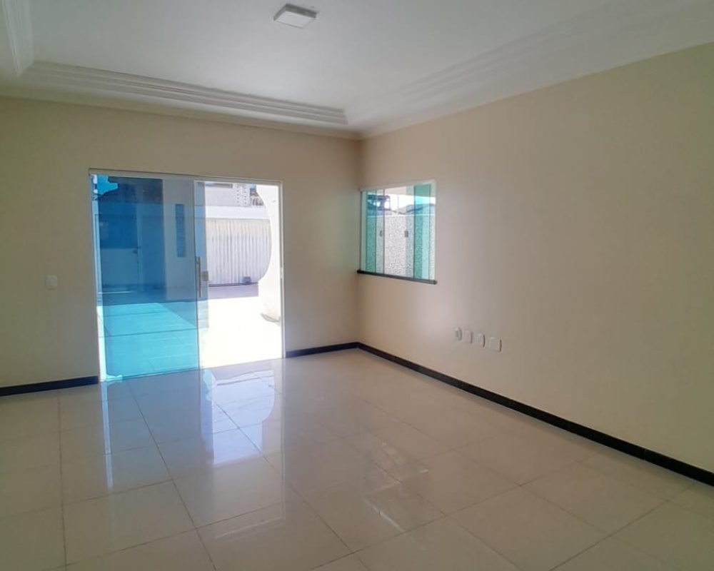 WhatsApp Image 2026-04-18 at 10.01.29