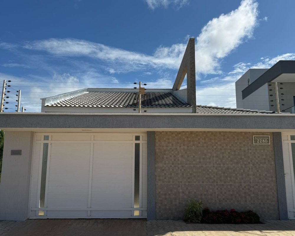 b4f5bfb2-618f-4cf2-b434-43781b36c41b