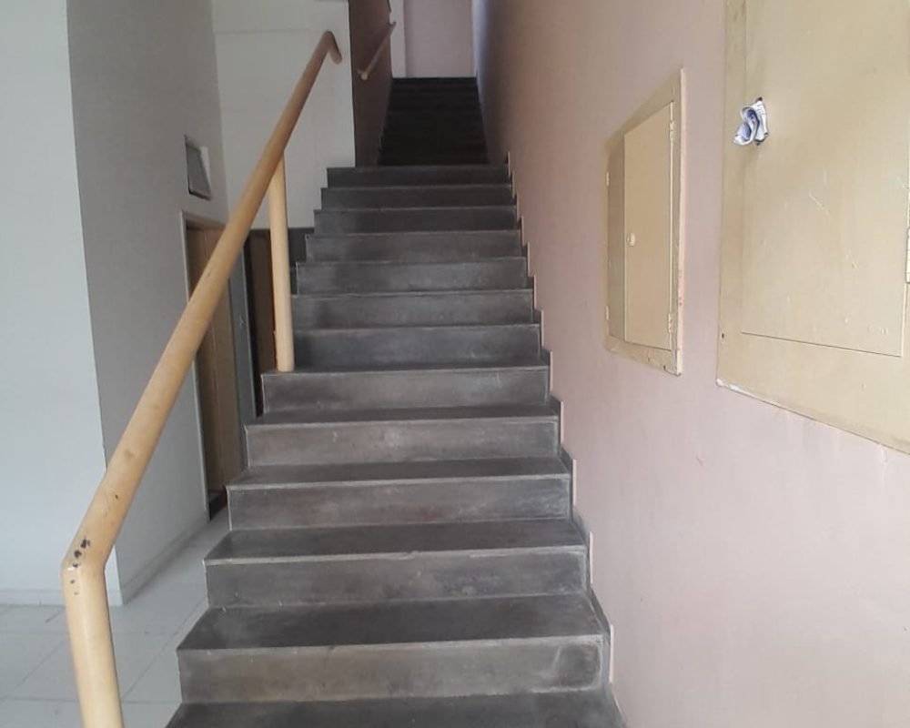 d9c704bf-accc-4529-90ad-6fd1b60fa161