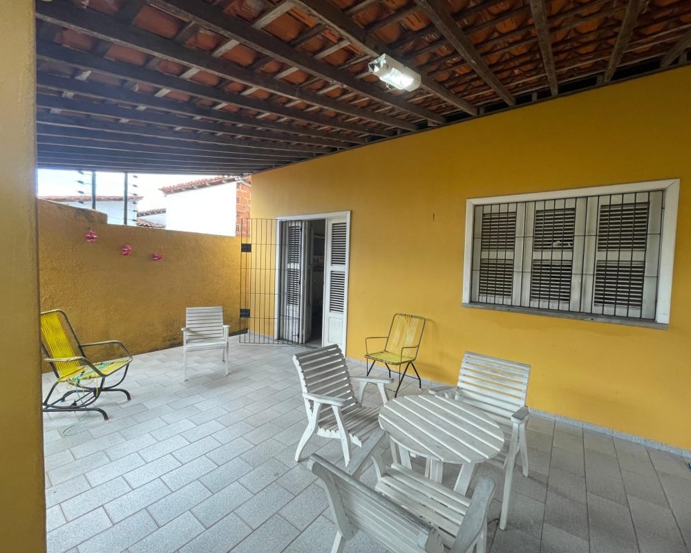 f3913c48-debf-40d4-8597-48fda5a5dea1